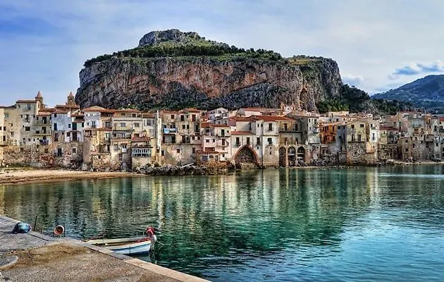 Appartement La Casa Di Mimi' à Cefalù Italie